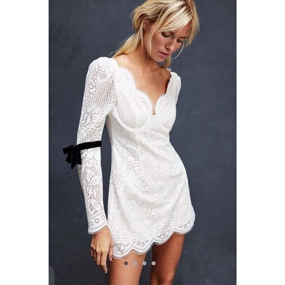 For Love & Lemons Araceli Vintage White Lace Doily Romantic Mini Dress Sz L NWT - Picture 1 of 13